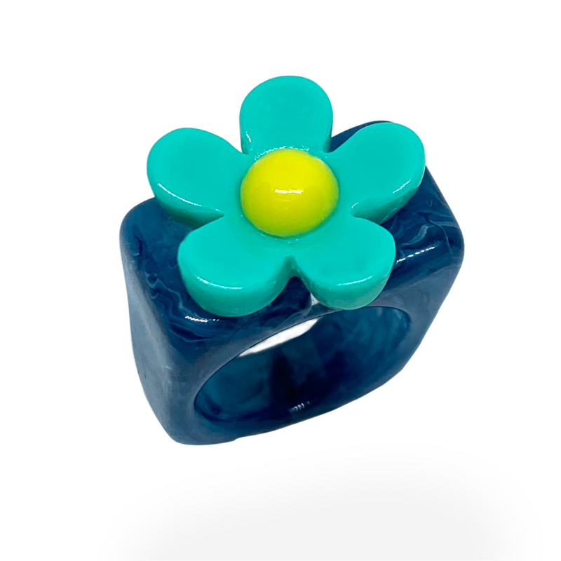 Hocus Crocus Ring