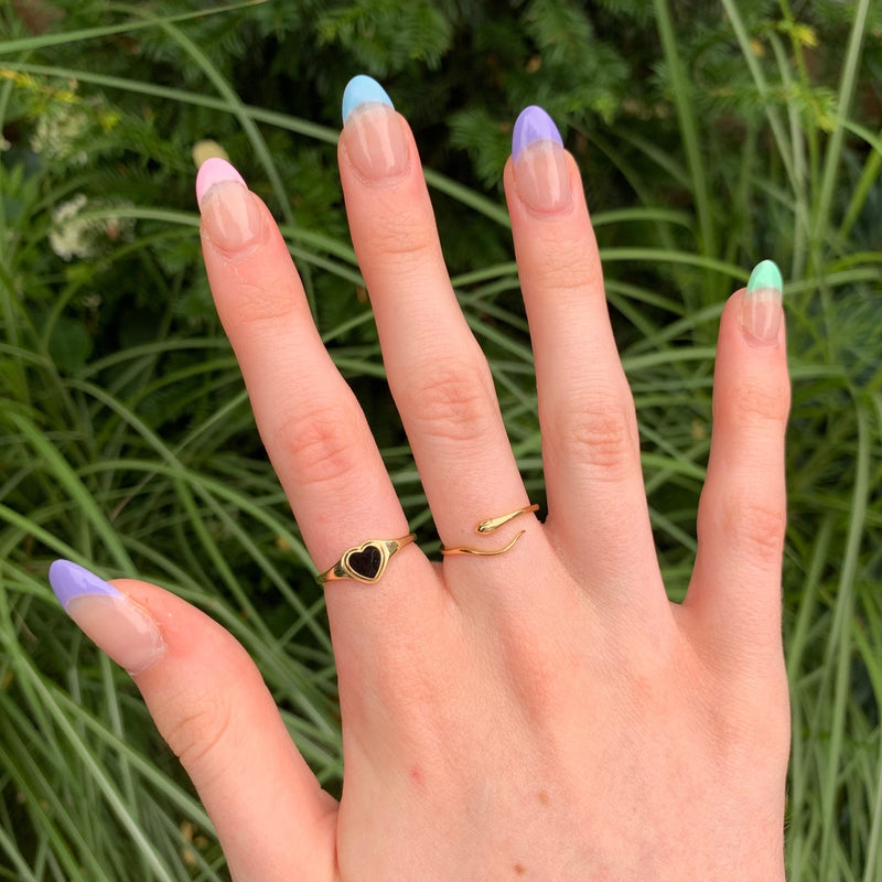 Black Liquorice Ring